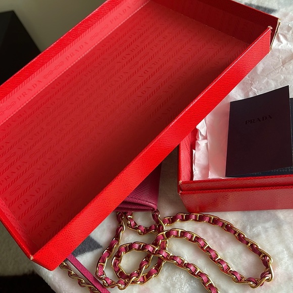 PRADA VINTAGE HEART Wallet on chain saffiano leather (PINK) - Picture 11 of 12